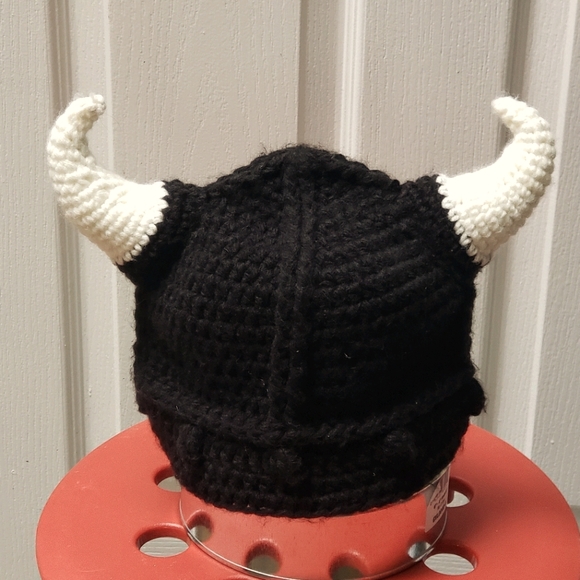 Other - Cruisewear & Co. Knitted horns winter hat